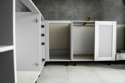 Get High Quality Repair with Custom Cabinet Repair Service!